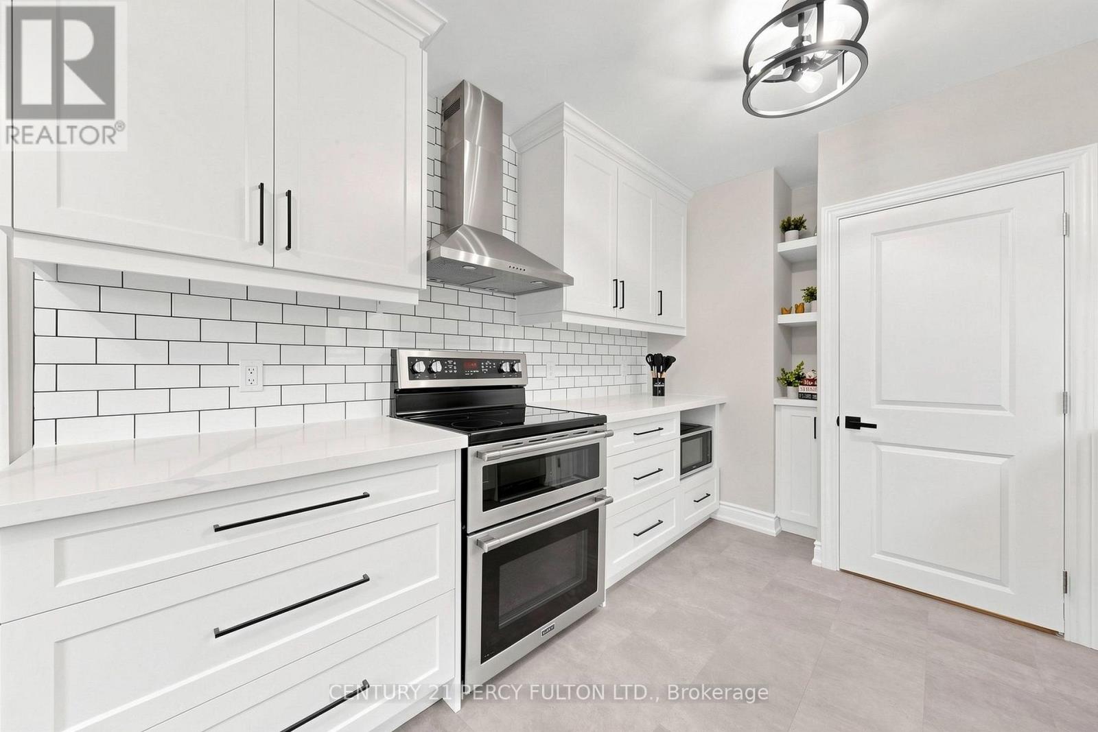76 ARLINGTON AVENUE - 18