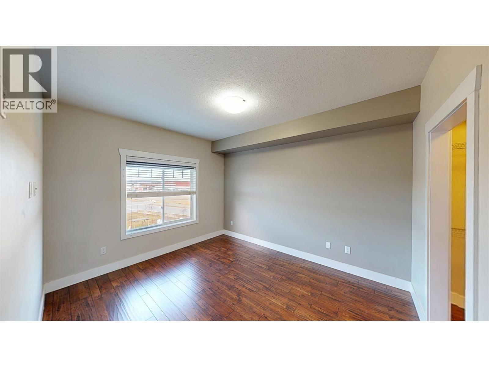 401 11203 105 AVENUE, Fort St. John - Image 1