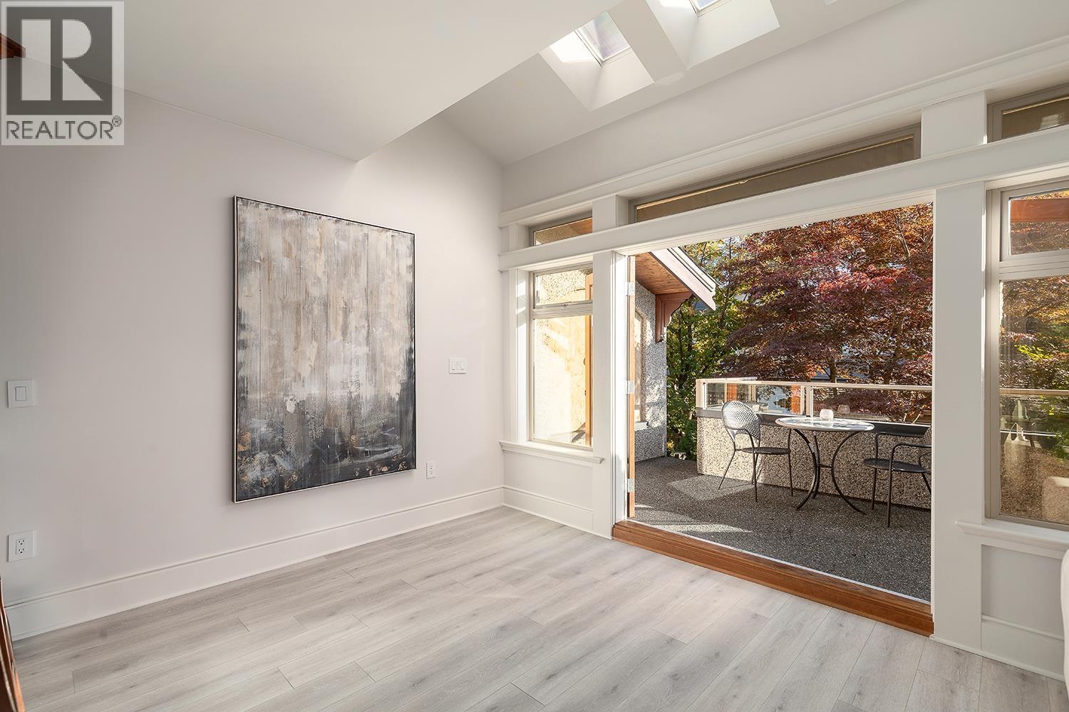 Photo of 1976 W 12TH AVENUE 7