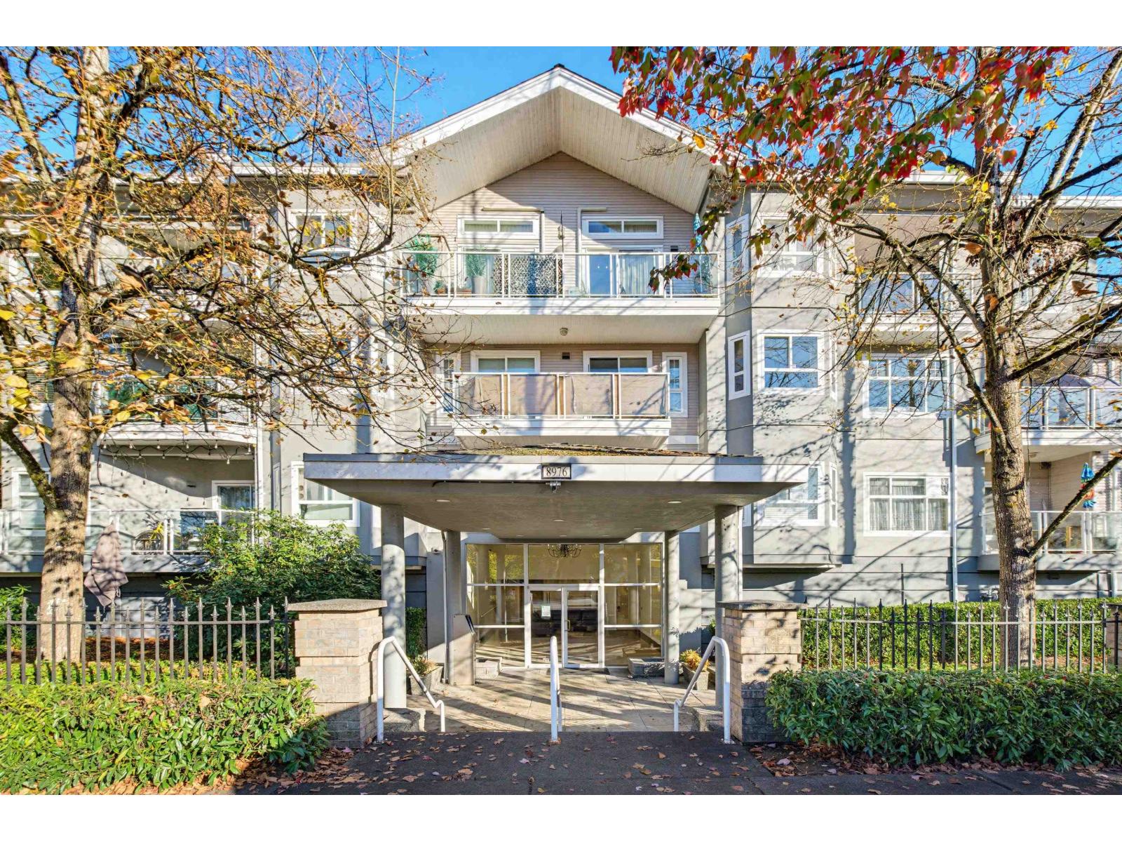 307 8976 208 Street, Langley