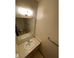 18223 74 Av Nw, Edmonton, AB T5T2G6 Photo 18