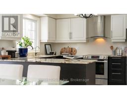 Kitchen - 7 - 25 Manor Park Crescent, Guelph, ON N1G1A2 Photo 10