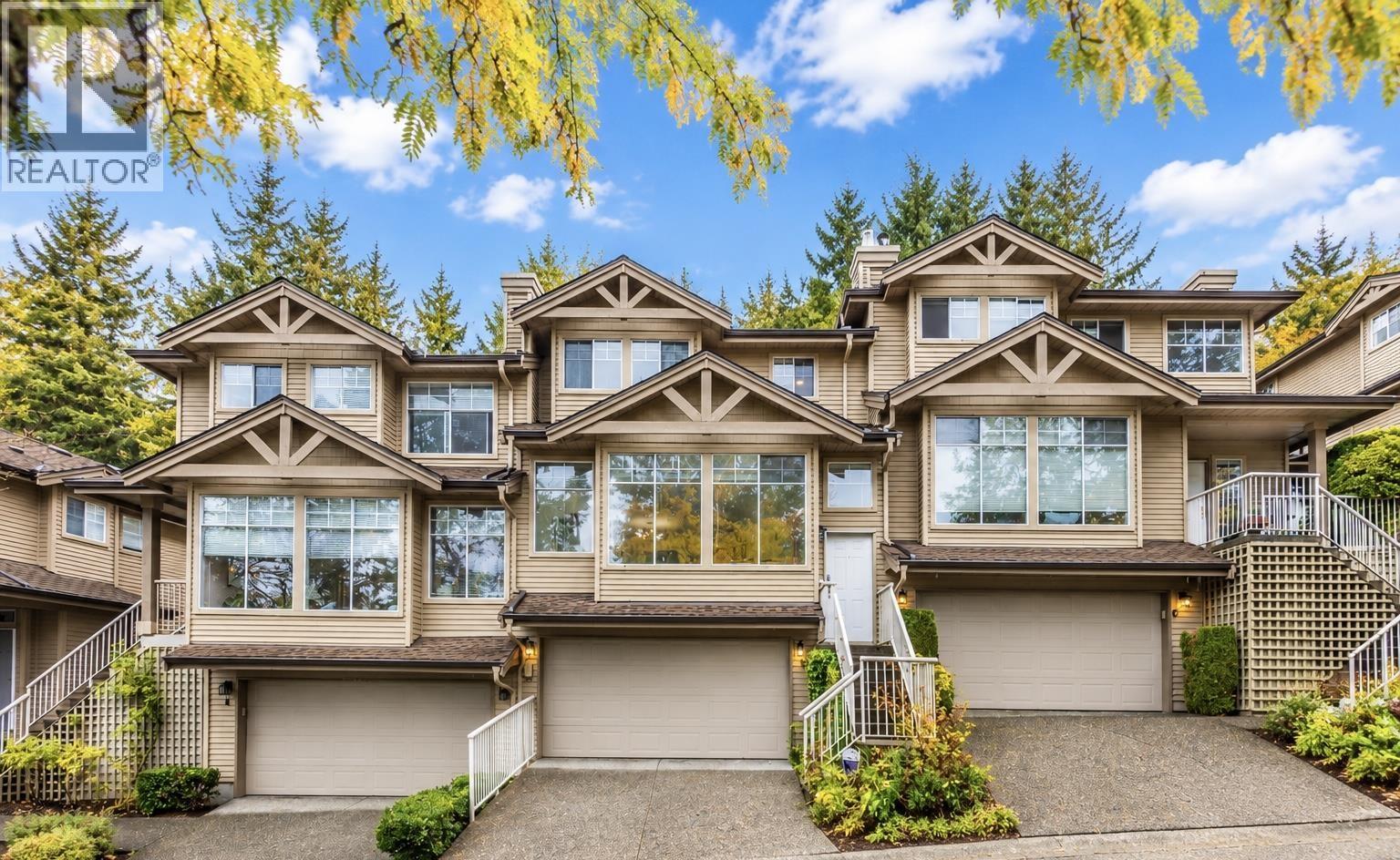 5 2979 PANORAMA DRIVE