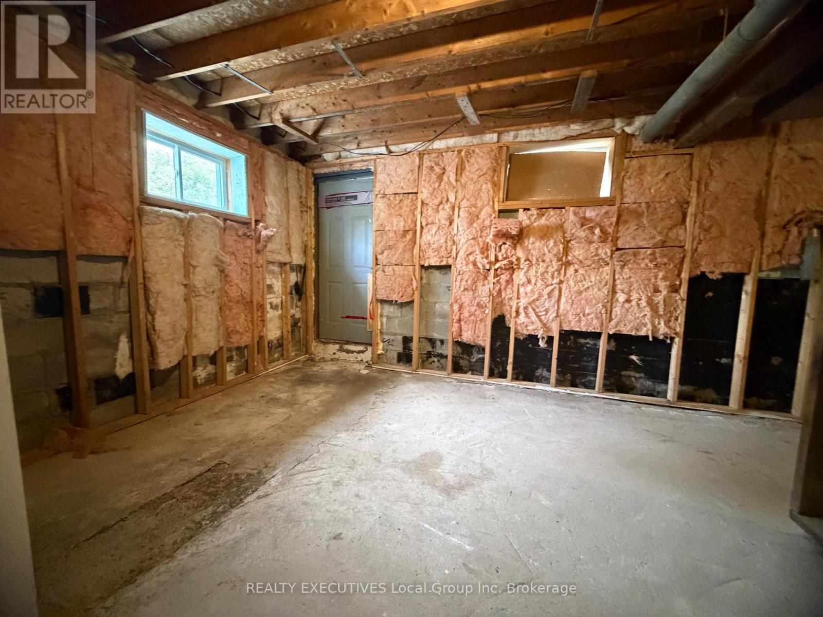 144 DUKE STREET W - 26