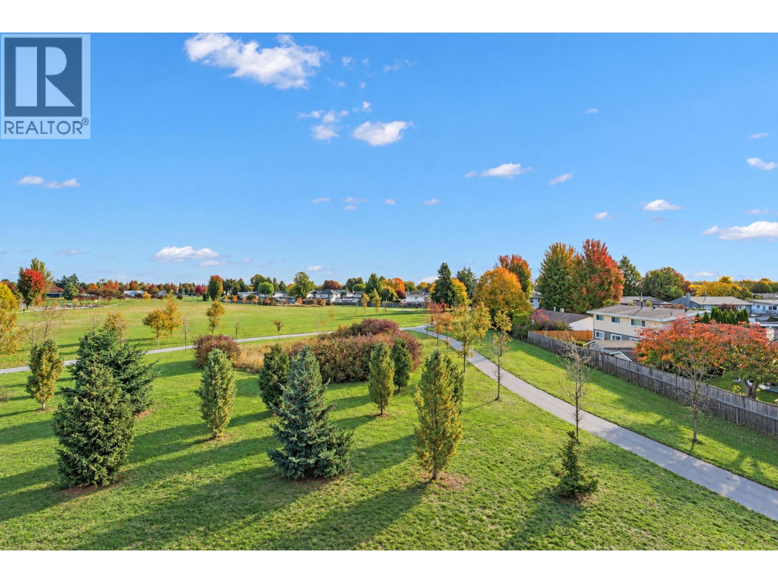 Photo of 63 10388 NO.2 ROAD 12
