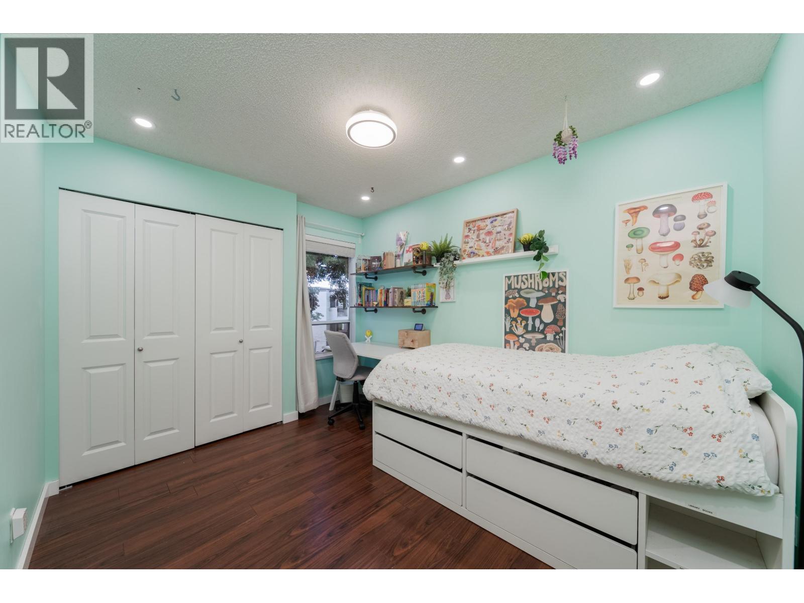 Photo of 12 5740 GARRISON ROAD 19