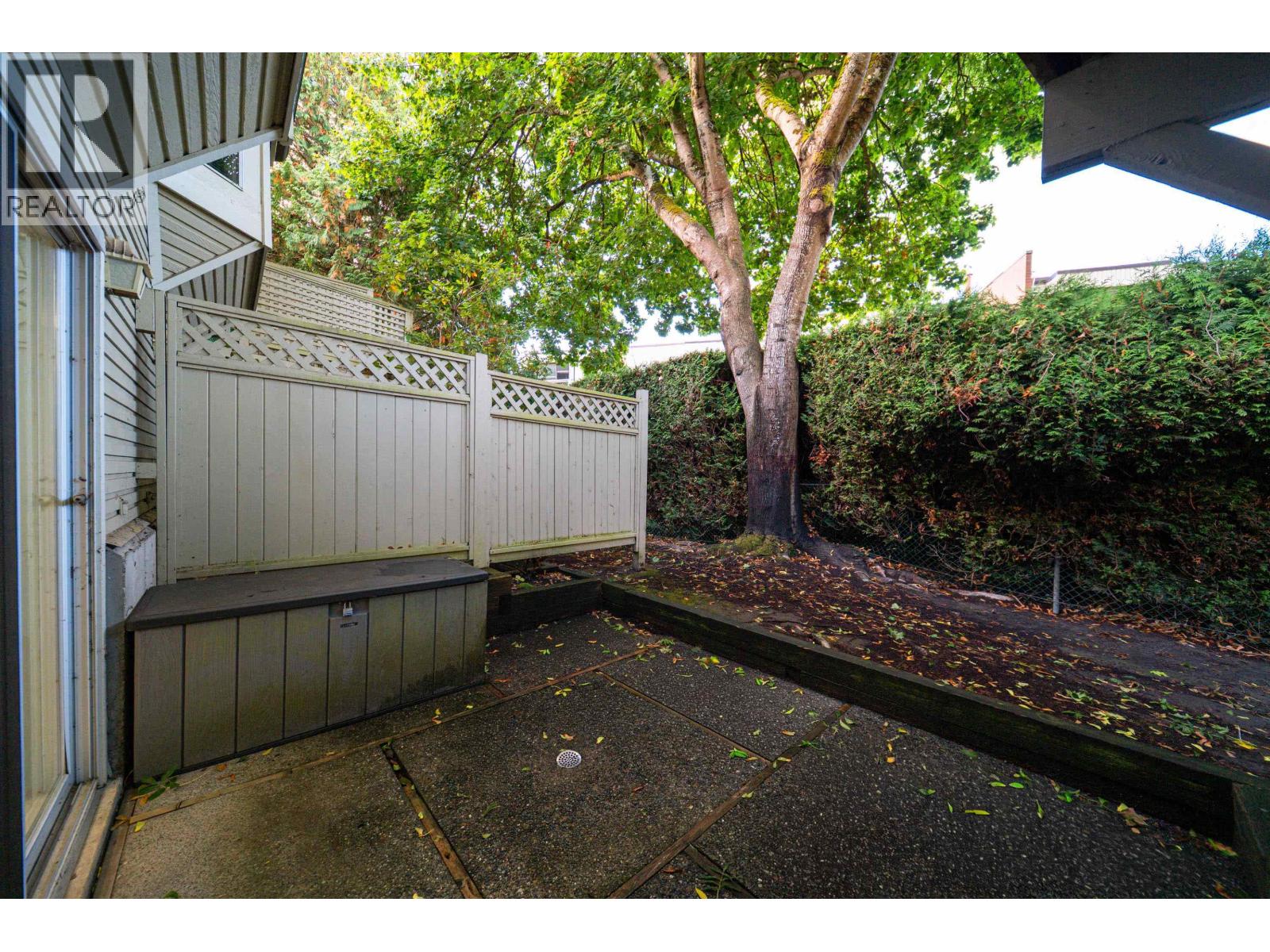 Photo of 12 5740 GARRISON ROAD 33