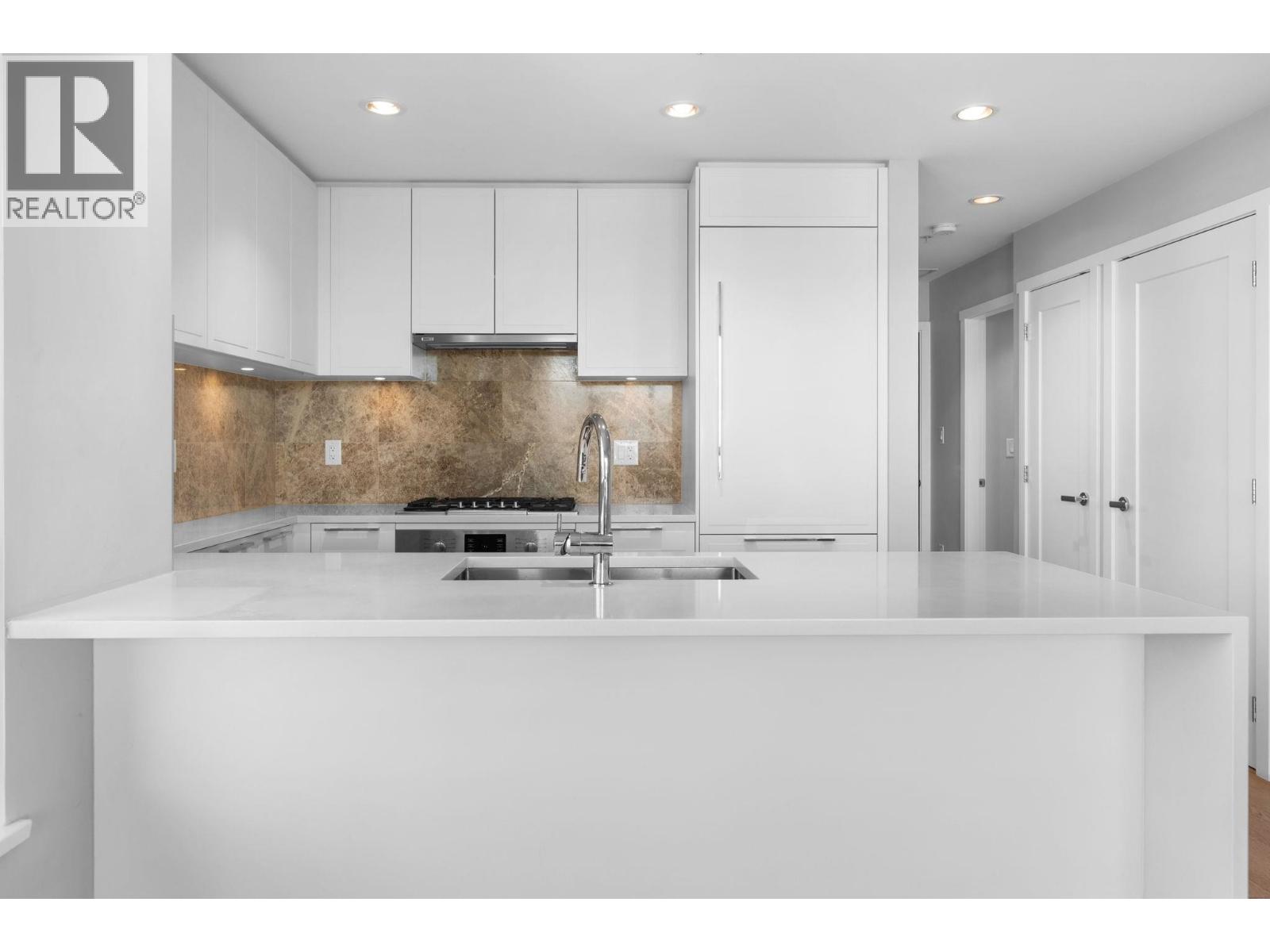 Photo of 806 118 CARRIE CATES COURT 24