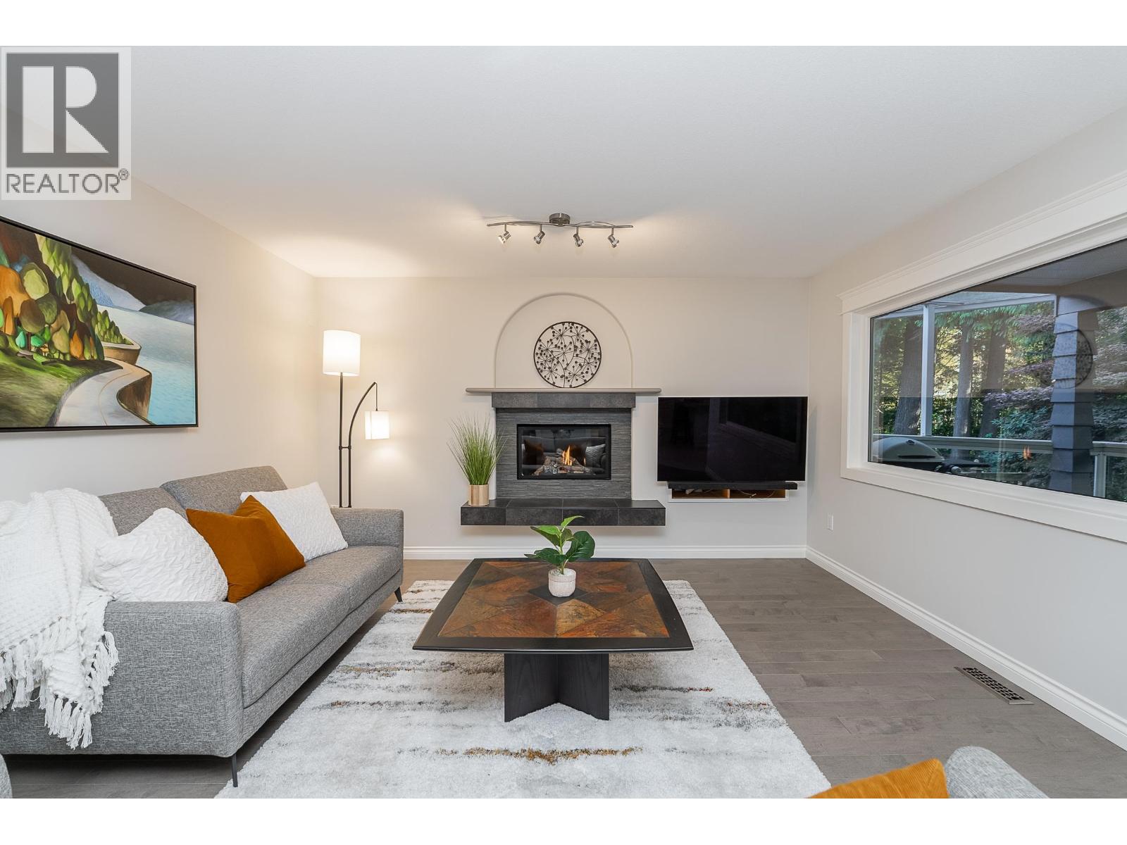 Photo of 2958 WATERFORD PLACE 10