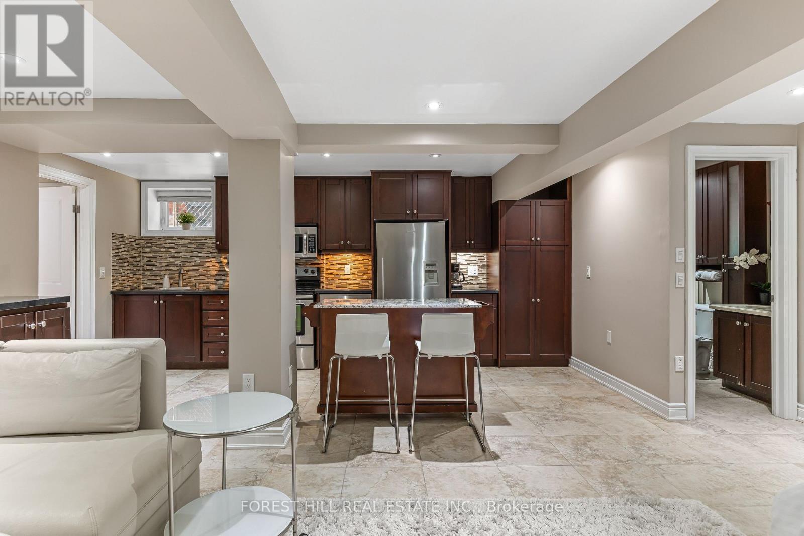 408 St Clements Avenue, Toronto, ON photo 28