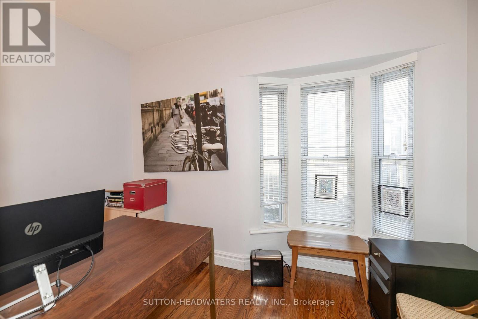 106 Barton Avenue, Toronto, ON photo 15