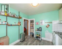 106 Barton Avenue, Toronto, ON M6G1P9 Photo 22