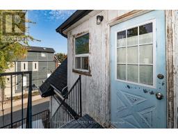 106 Barton Avenue, Toronto, ON M6G1P9 Photo 26