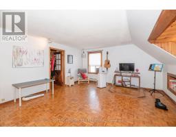106 Barton Avenue, Toronto, ON M6G1P9 Photo 33