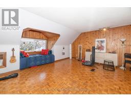 106 Barton Avenue, Toronto, ON M6G1P9 Photo 34