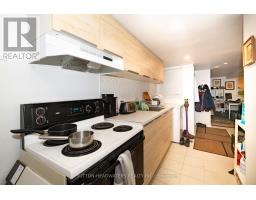 106 Barton Avenue, Toronto, ON M6G1P9 Photo 45