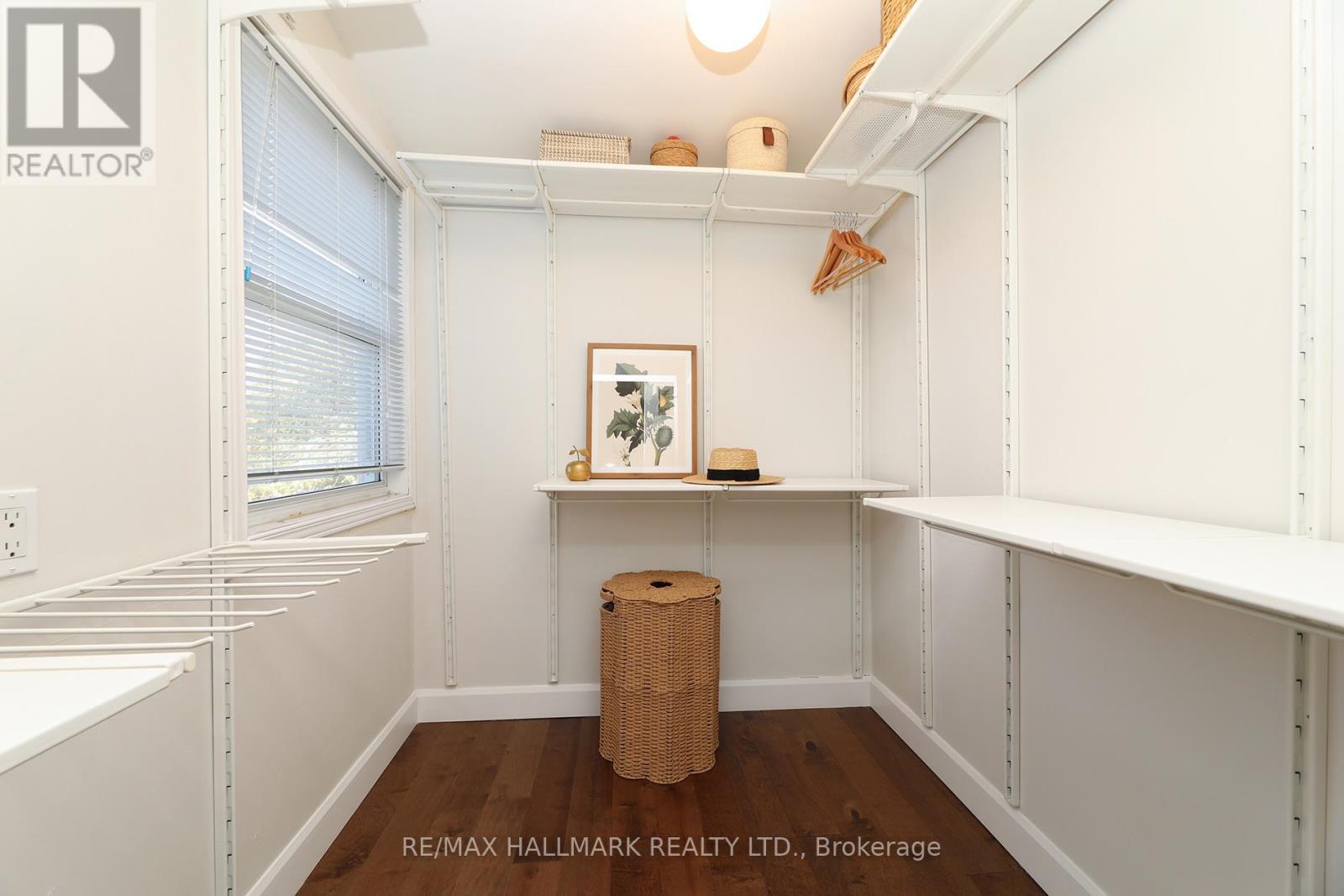 701 GREENWOOD AVENUE - 21
