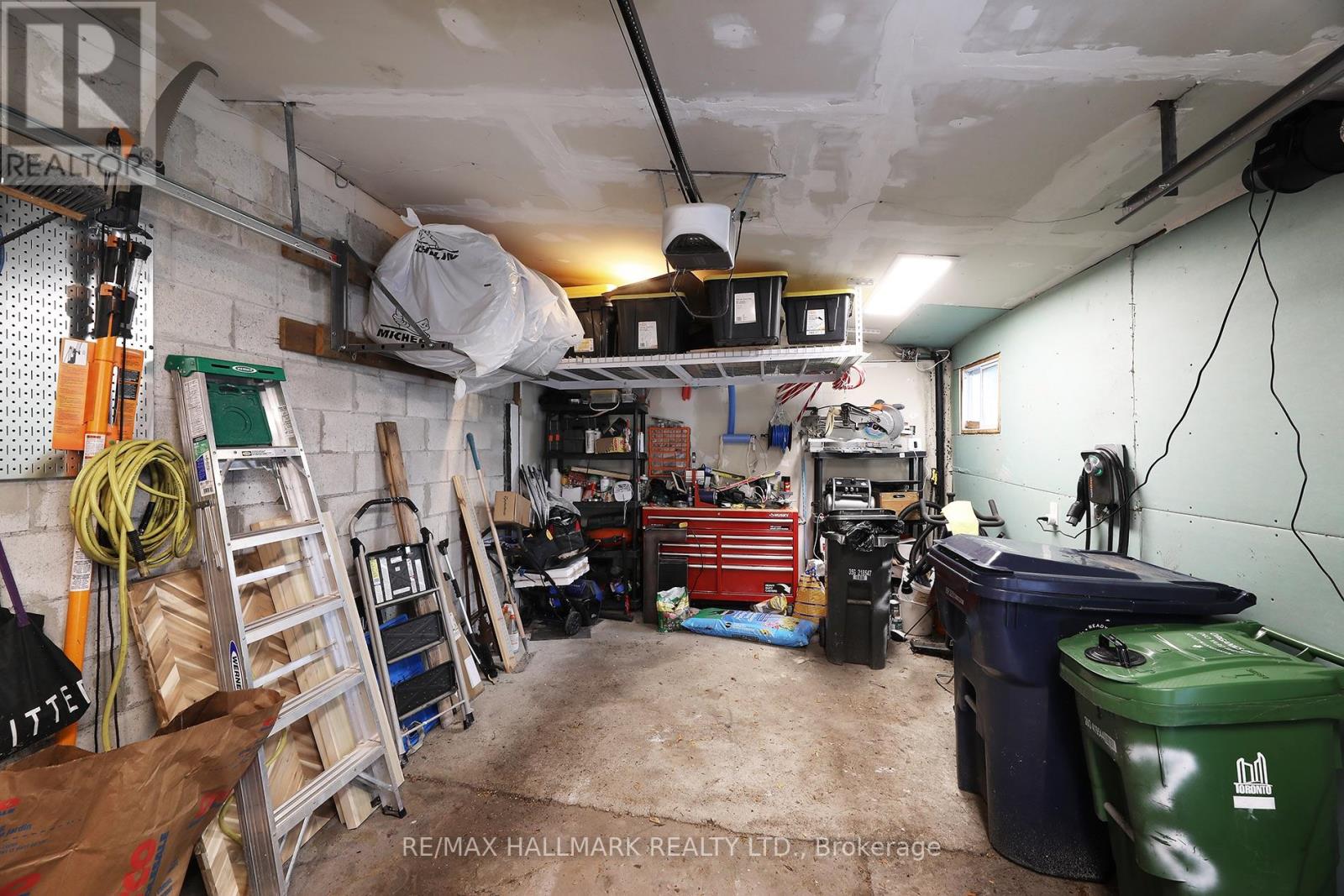 701 Greenwood Avenue, Toronto, ON photo 38