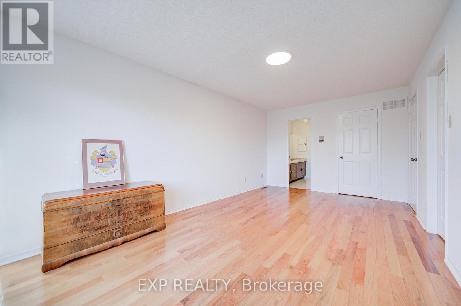 47 Longsword Drive, Toronto, ON photo 32