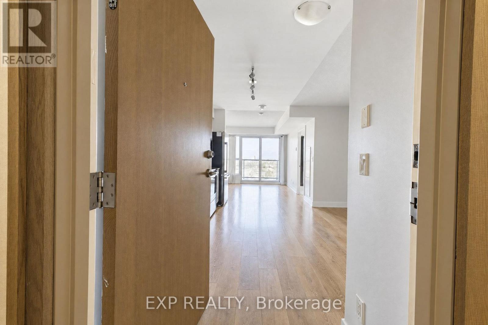 1603- 1255 Bayly Street, Pickering, ON photo 3