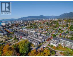 110 625 E 3rd Street, North Vancouver, BC V7L0G3 Photo 32