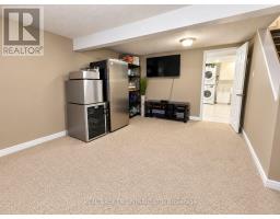 Family room - 857 Southdale Road E, London South, ON N6E1V7 Photo 7