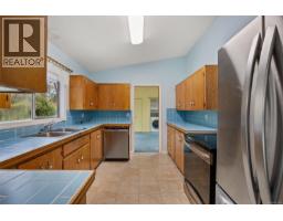 3054 Stephen Rd, Courtenay, BC V9J1P2 Photo 14