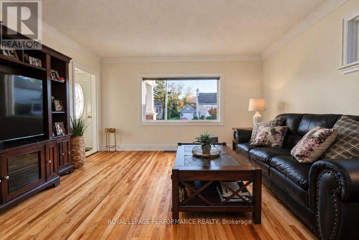 103 Glynn Avenue