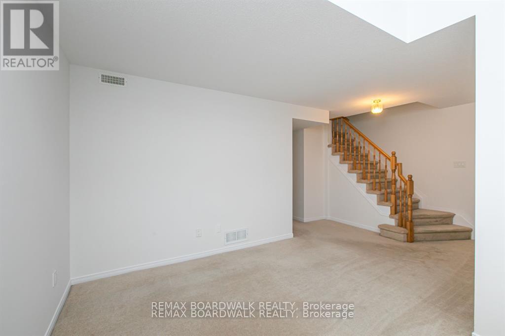 250 GERSHWIN PRIVATE - 14