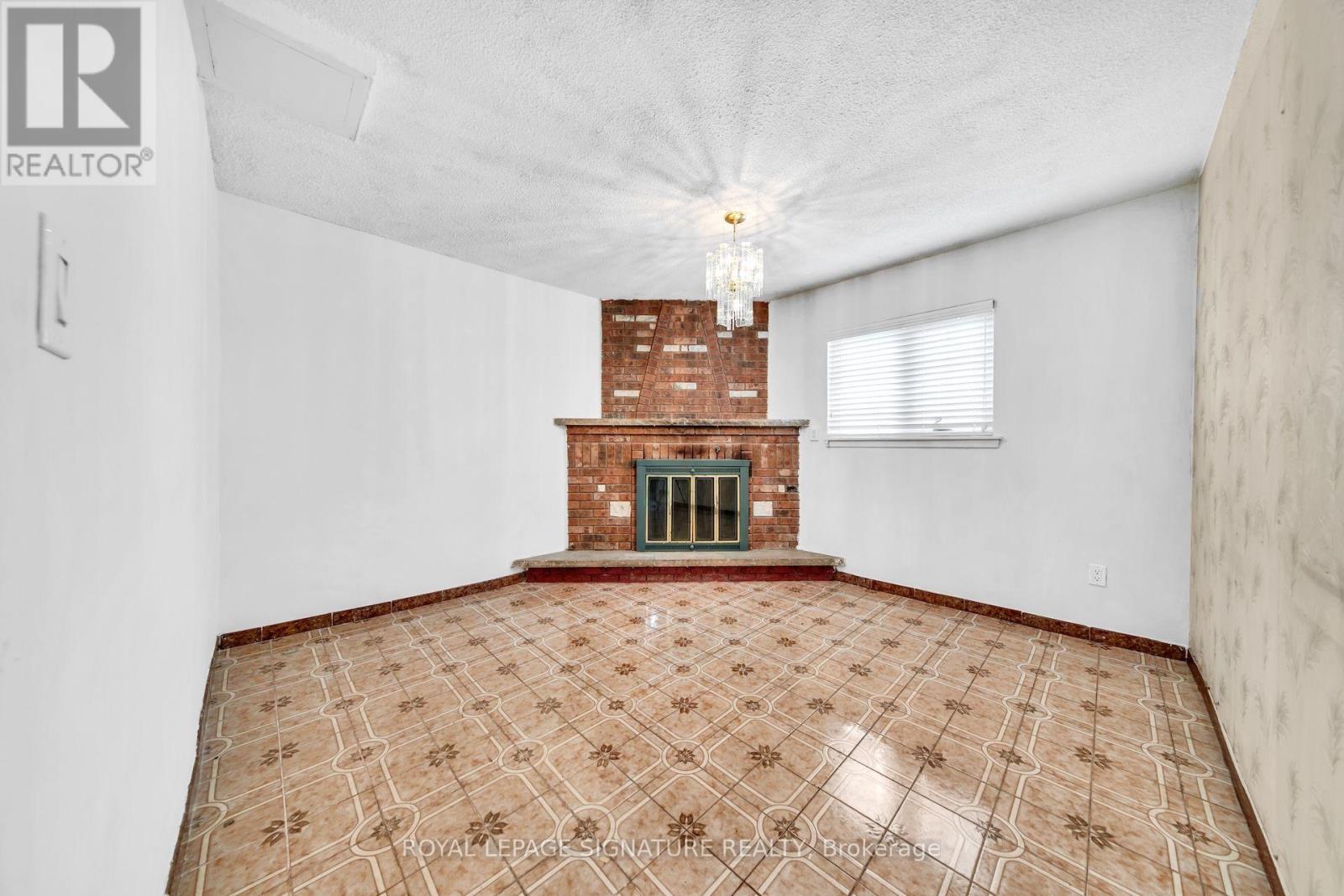 42 Lightwood Drive, Toronto, ON photo 14