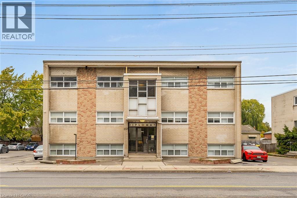 Photo of 237 MOHAWK Road
