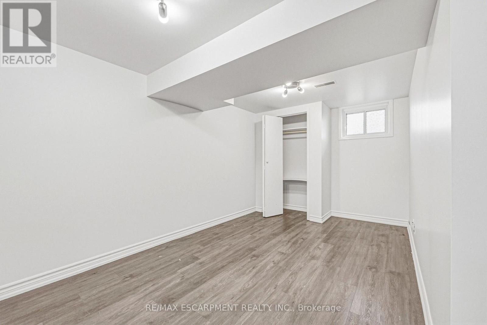 928 Upper Gage Avenue, Hamilton, ON photo 18