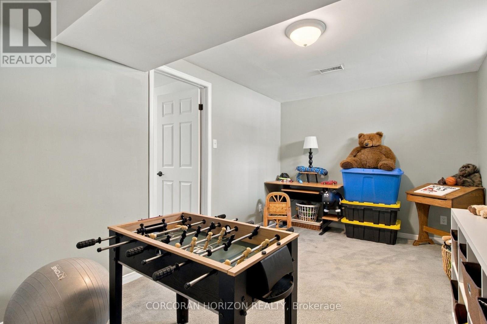27 Costain Court, Kitchener, ON photo 35