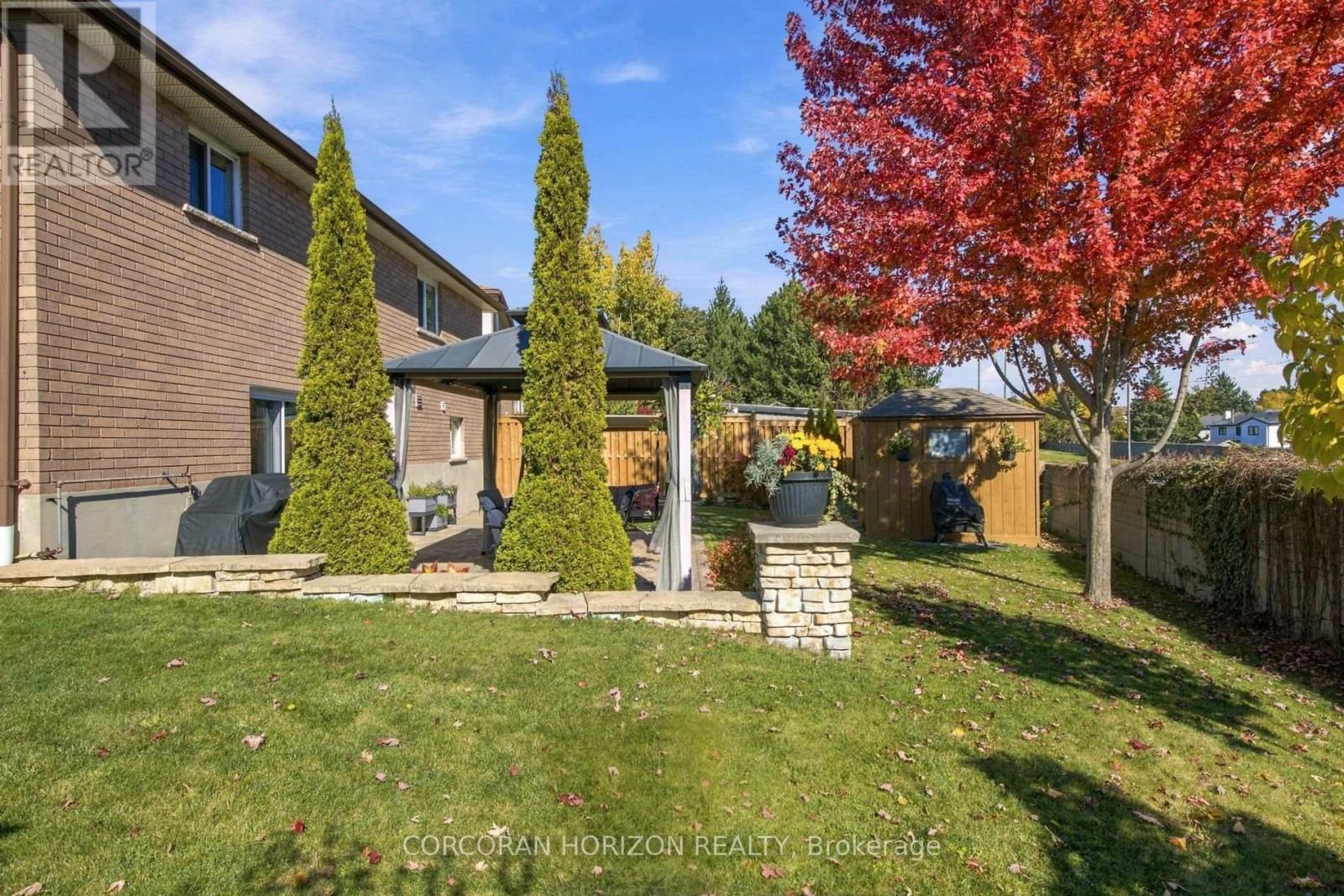 27 Costain Court, Kitchener, ON photo 40
