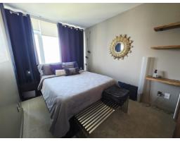 2404 13350 Central Avenue, Surrey, BC V3T0S1 Photo 14