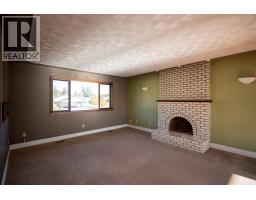 Photo 11 of 35, 4635 SENKPIEL AVENUE · Prince George, BC
