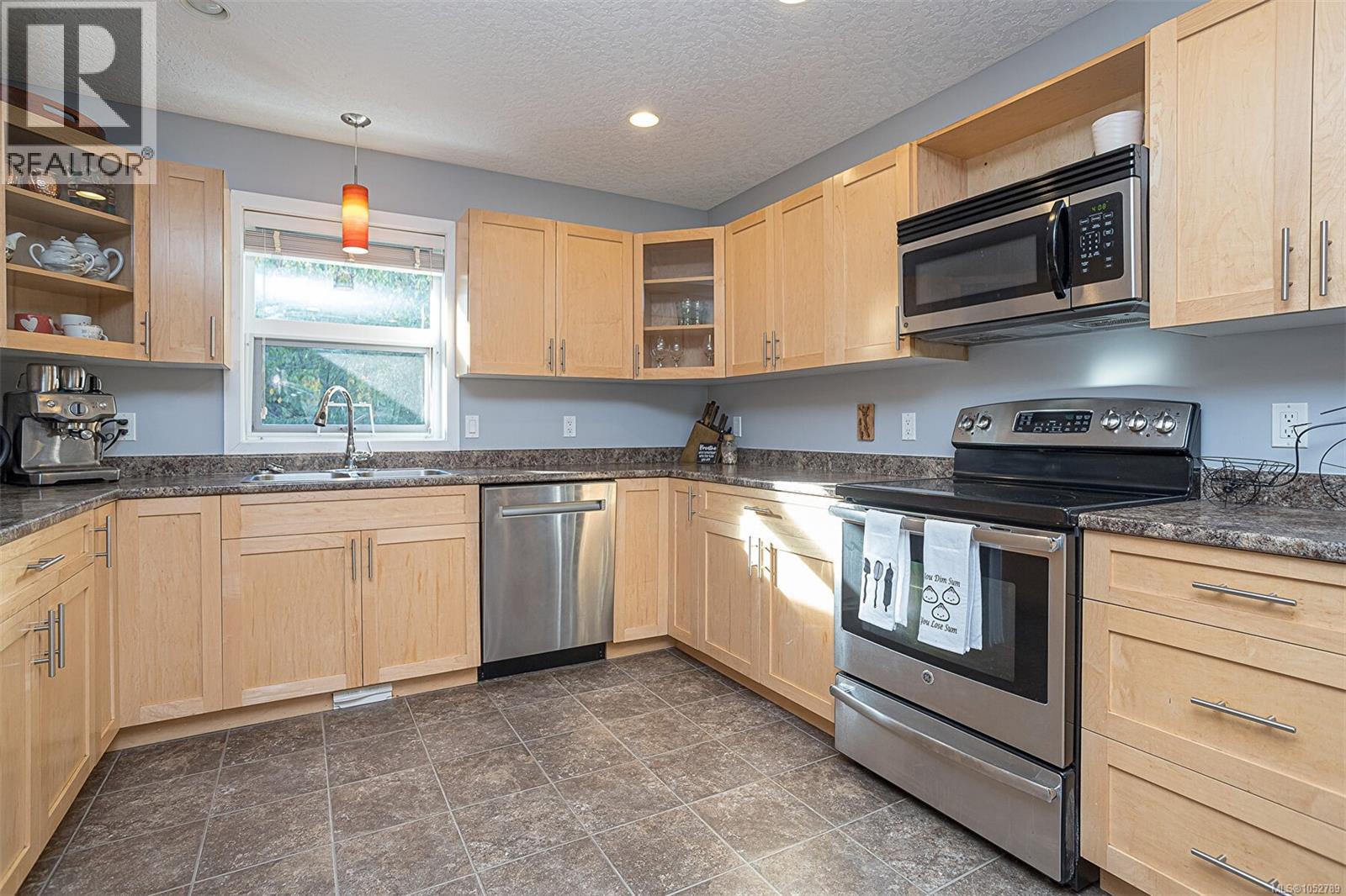 5274 Koksilah Rd - 22