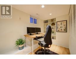 34 Kenwood Avenue, Toronto, ON M6C2R9 Photo 34