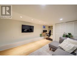 34 Kenwood Avenue, Toronto, ON M6C2R9 Photo 33