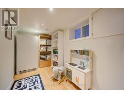 34 Kenwood Avenue, Toronto, ON M6C2R9 Photo 35