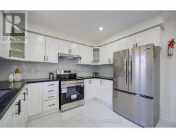 71 Highhill Drive, Toronto, ON M1T1N8 Photo 16