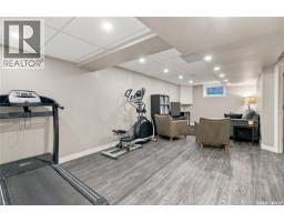 246 Hector Crescent N, Regina, SK S4Y1C3 Photo 36