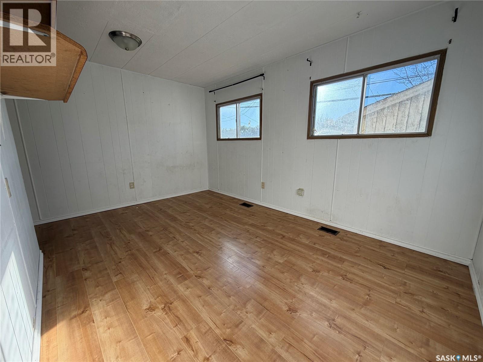 241 30th STREET W, Battleford — photo 15