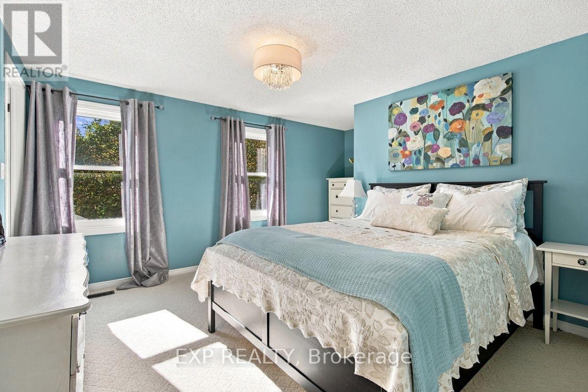 147 WALMER GARDENS - 16