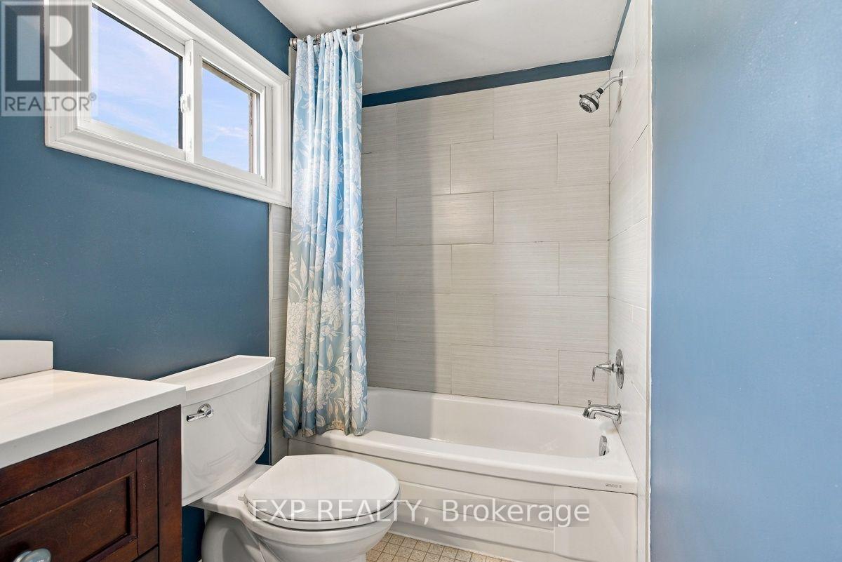 147 WALMER GARDENS - 23