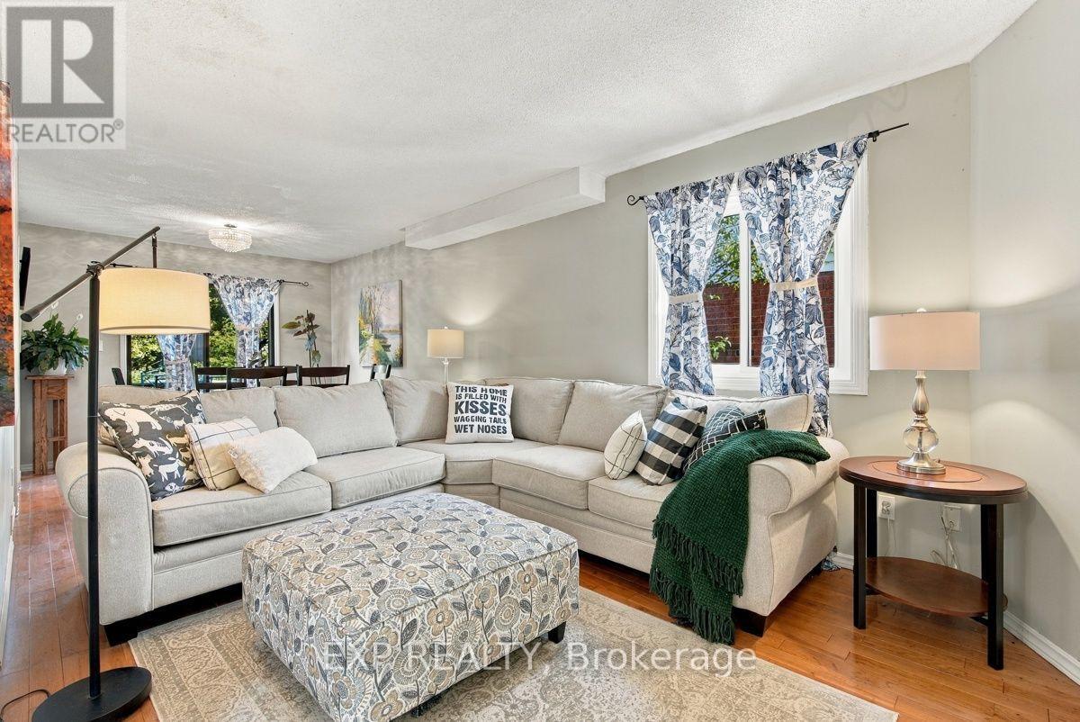 147 WALMER GARDENS - 7