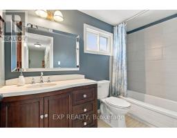 147 Walmer Gardens, London North, ON N6G4H3 Photo 22