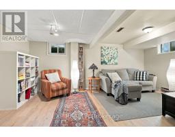 147 Walmer Gardens, London North, ON N6G4H3 Photo 26