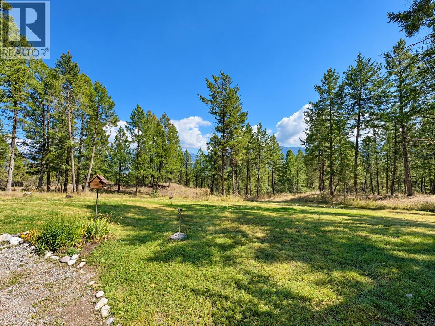 #3 1630 Johnston Road - 33