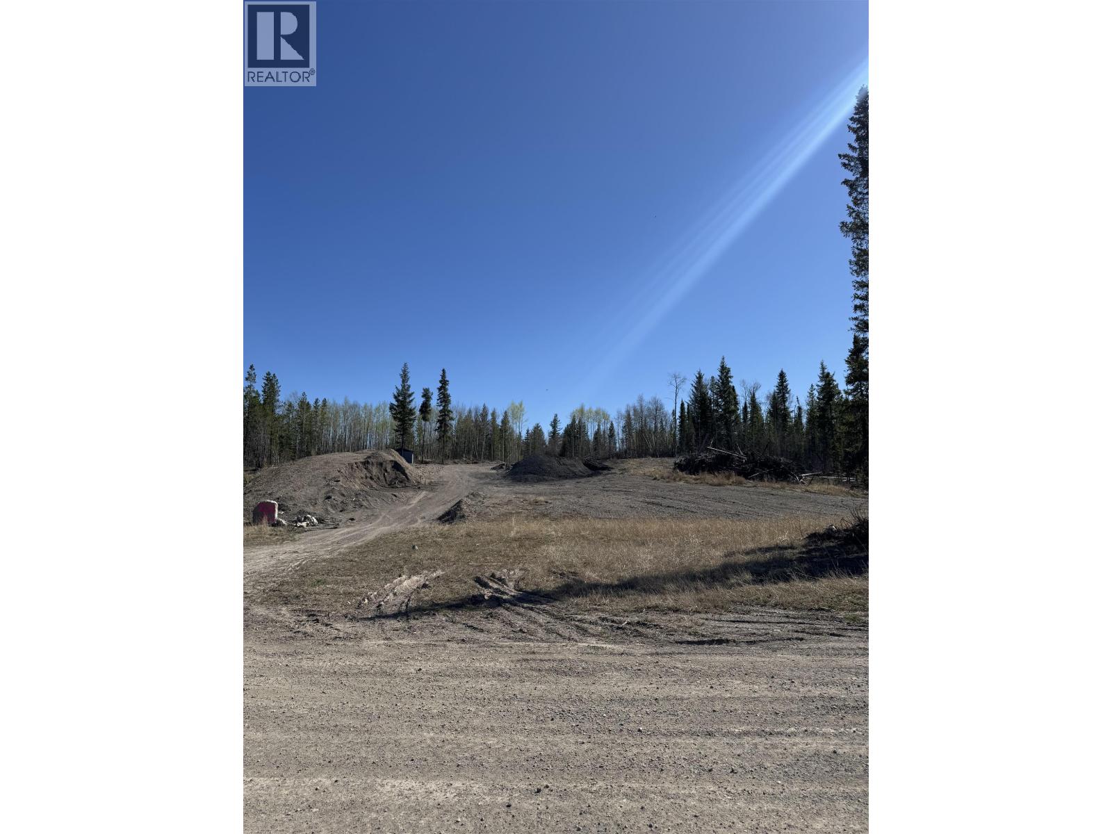 51131 GUEST FRONTAGE ROAD, Cluculz Lake - Image 1